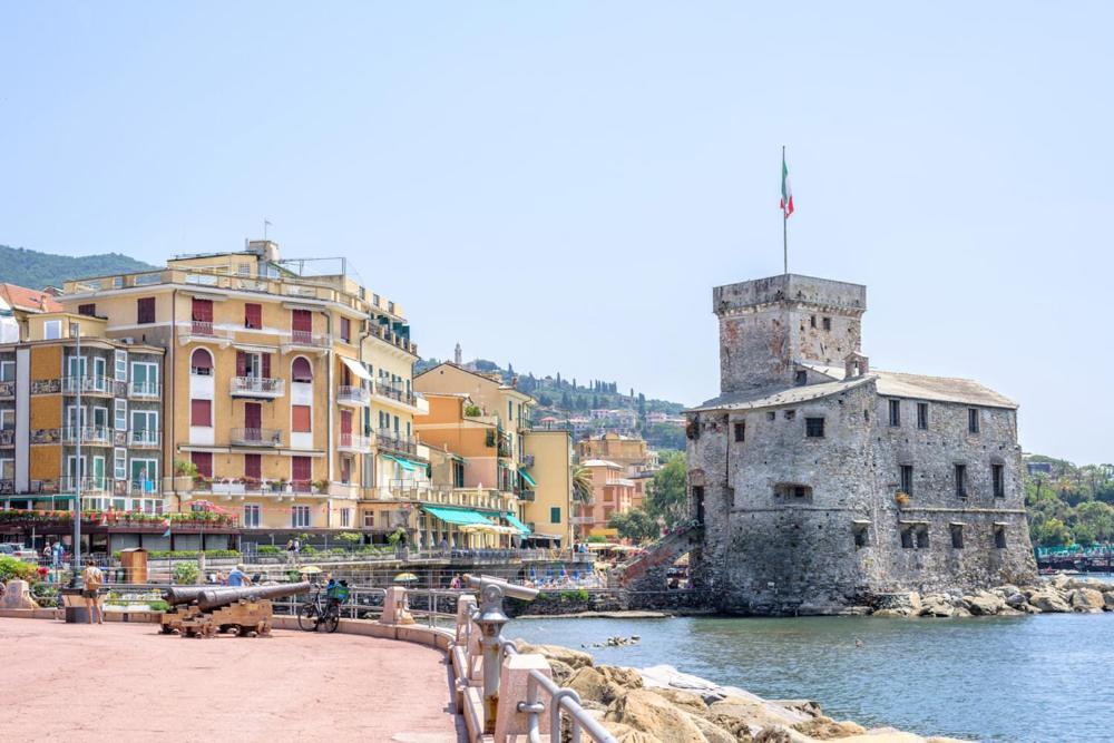 Casa Nandina In Centro Lejlighed Rapallo Eksteriør billede