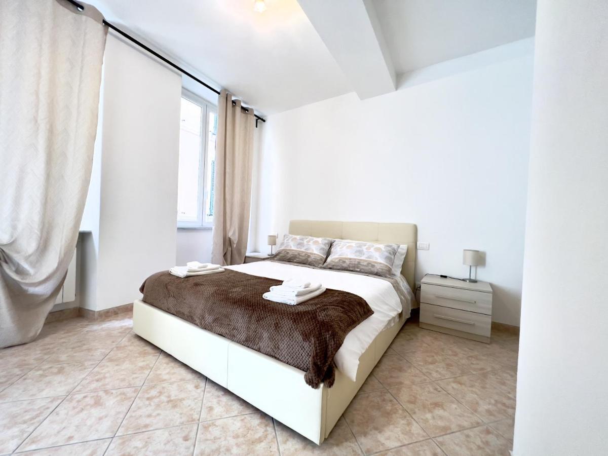 Casa Nandina In Centro Lejlighed Rapallo Eksteriør billede